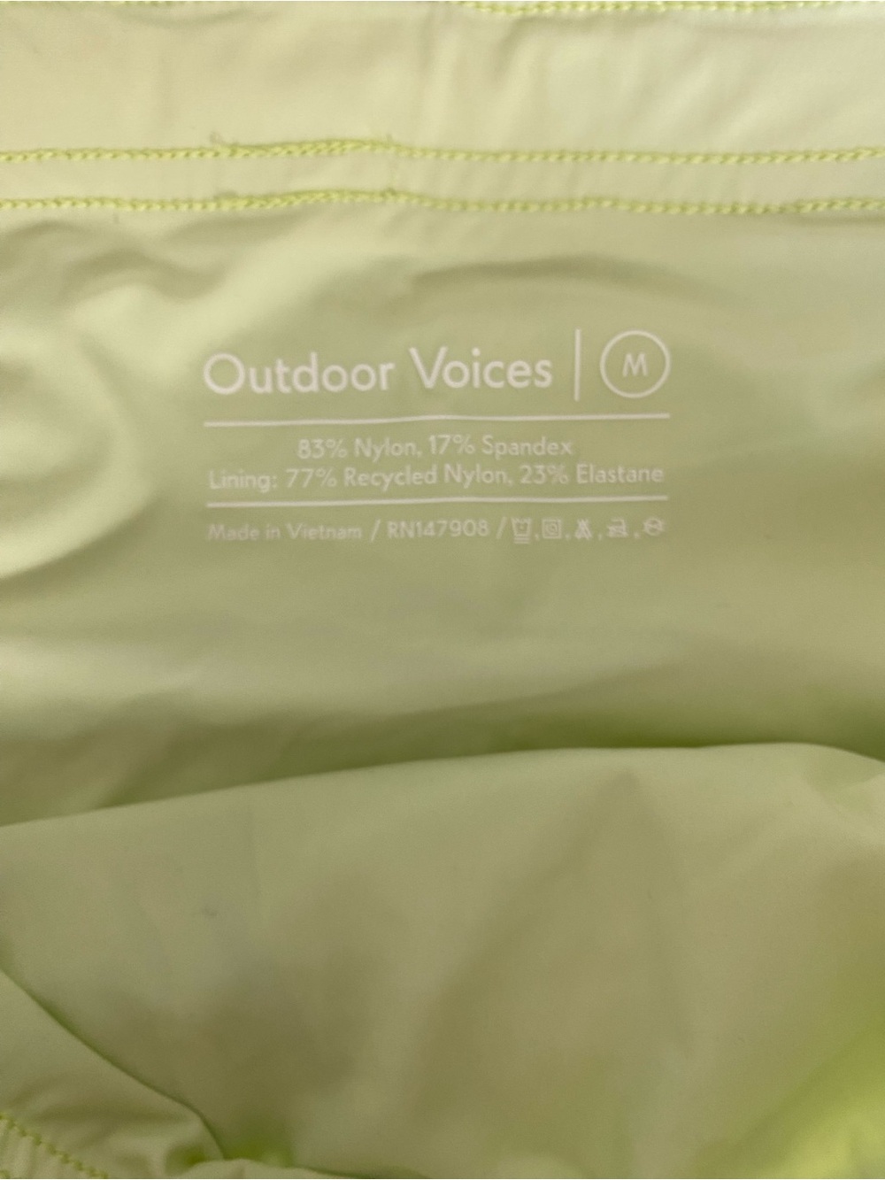 Outdoor Voices Athletic Shorts size Medium - Picture 4 of 4